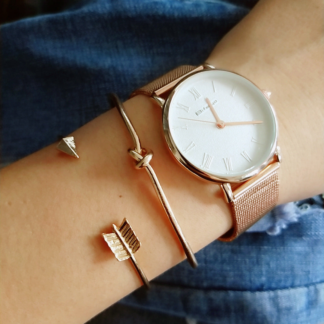 Freedom’s Direction – Arrow & Knot Gold Cuff