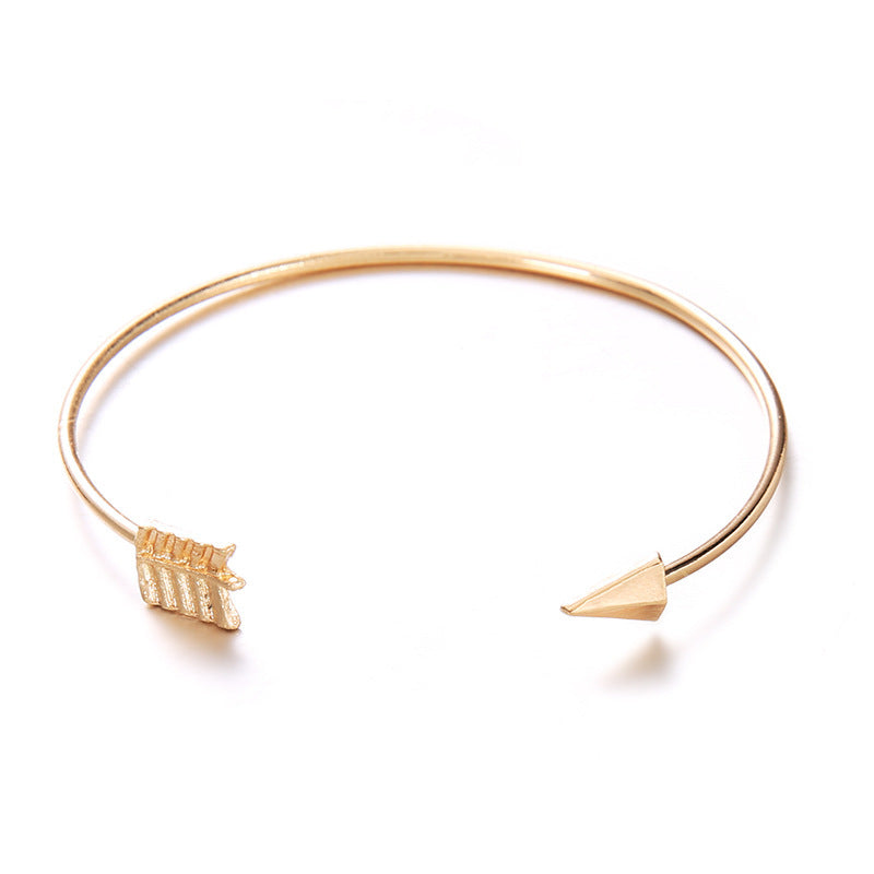 Freedom’s Direction – Arrow & Knot Gold Cuff