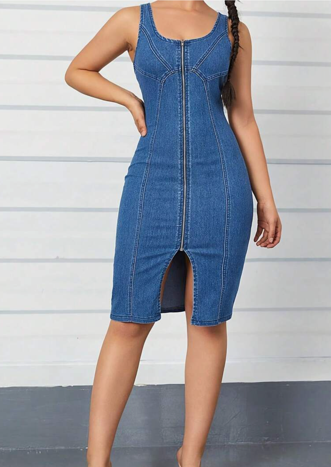 The Silhouette Zip